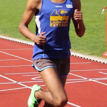 Sieger über 10km in 33:42 Minuten - Kibrom Tesfaye